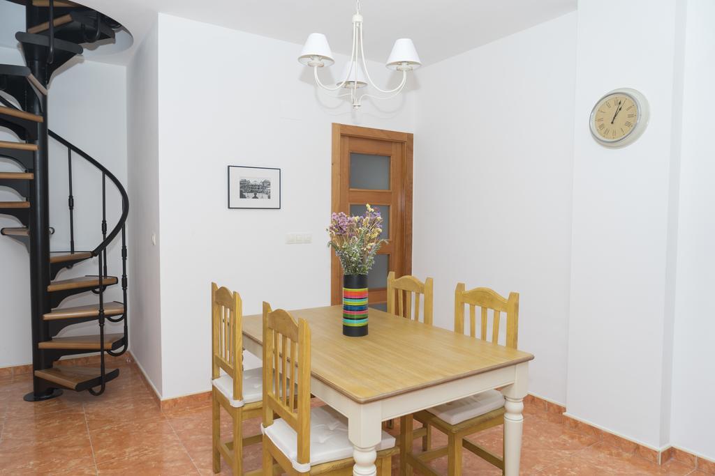 Miralrio Chulilla Apartment Exterior foto